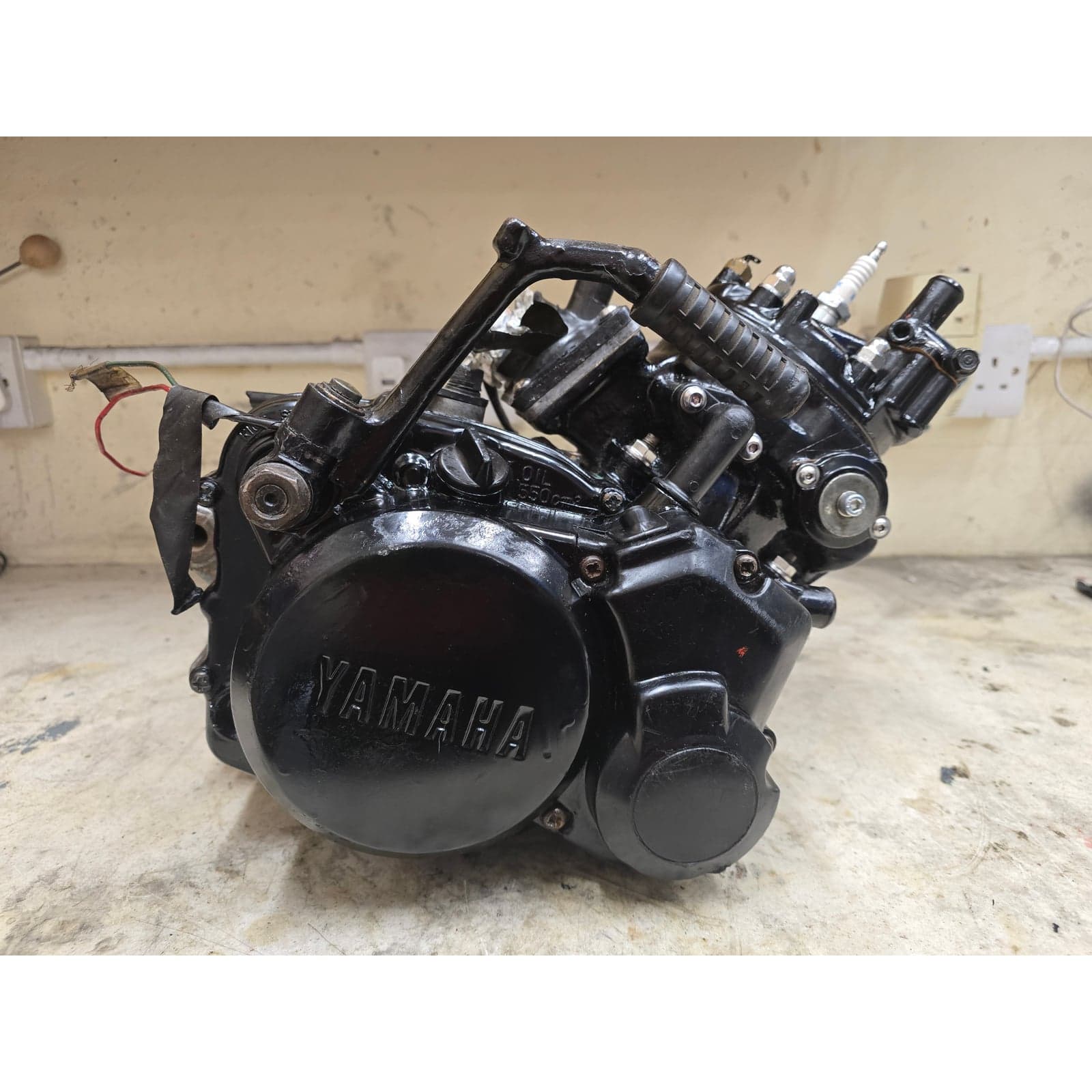 Complete Yamaha RD125LC engine assembly from the right side